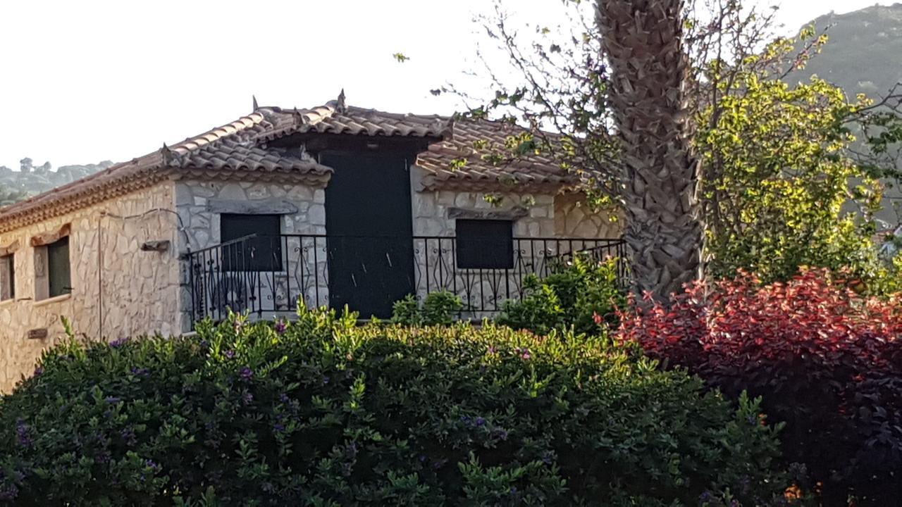 Castello Bellos Villas & Apartments Keri Exterior photo