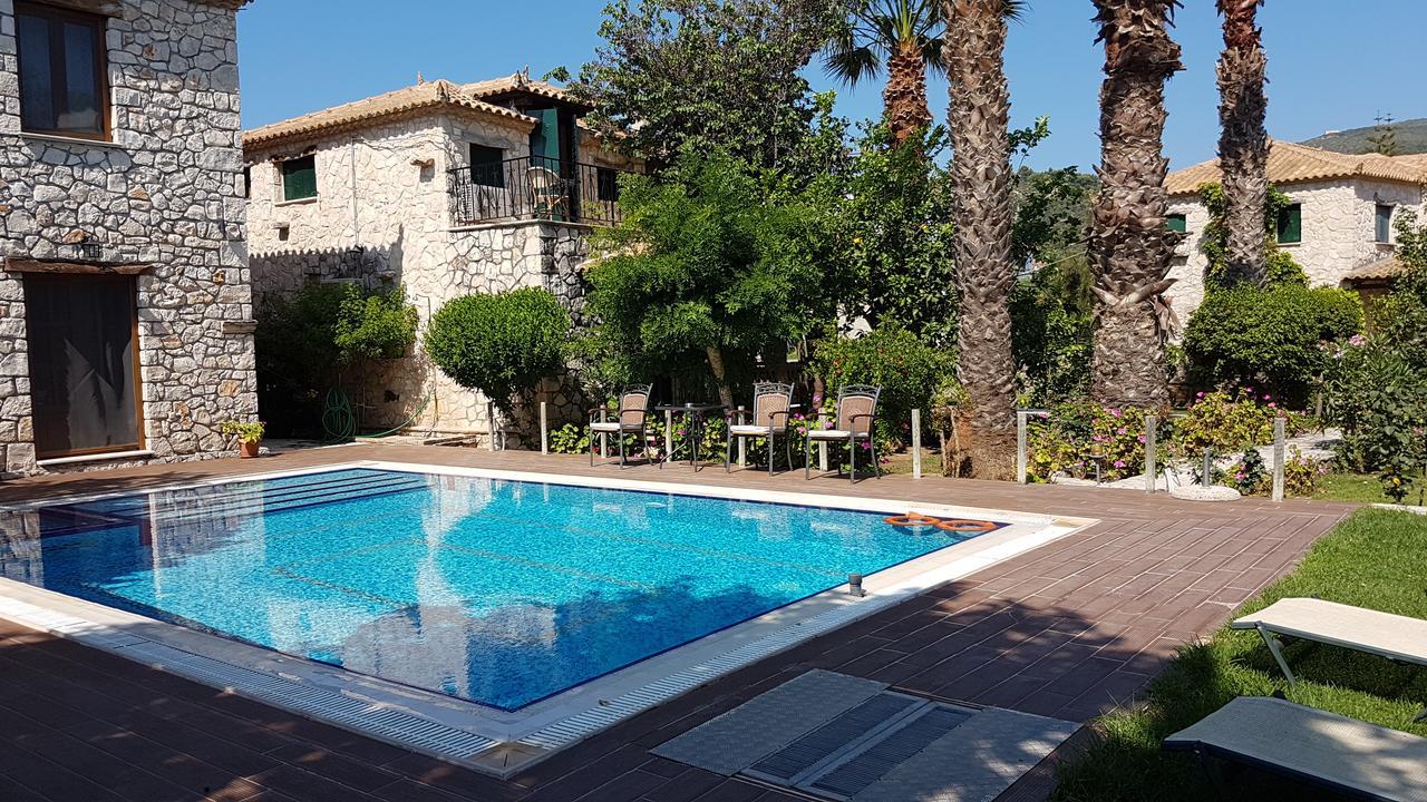 Castello Bellos Villas & Apartments Keri Exterior photo